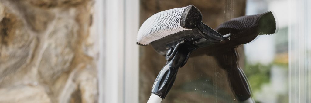 Window and Gutter Cleaning in Salem, OR