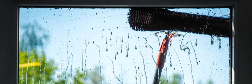 Window and Gutter Cleaning in Salem, OR